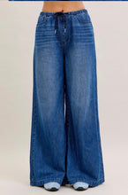 Judy Blue Featherweight Palazzo Jean- Dark