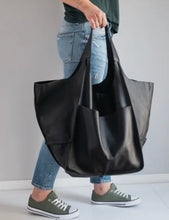 Women's Shoulder Bag Large Capacity - Great colors!