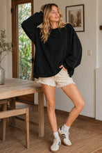 HEART PATCH WASHED SWEATSHIRT: BLACK