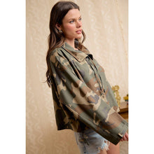PRINTED HOODED WINDBREAKER JACKET TOP: CAMOUFLAGE