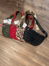 Jolie Puffer Bum Bag- Leopard