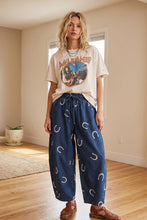 Horseshoe Print Denim Barrel Pants: Dark Denim