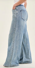 Judy Blue Featherweight Palazzo Jean