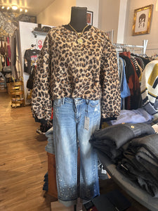LEOPARD BOUCLE TIE TOP