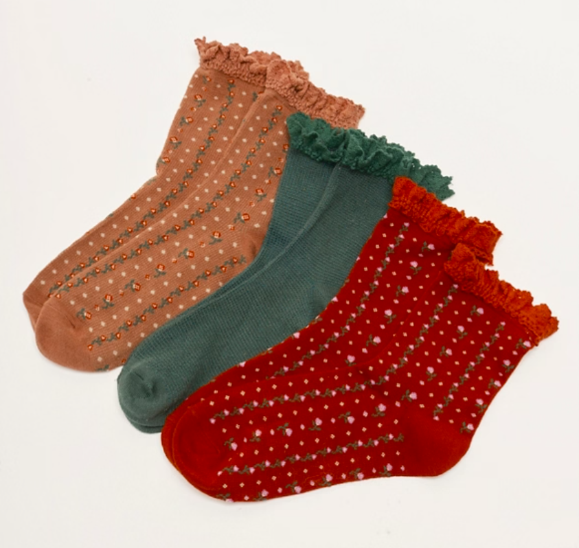 Ruffle Sock Pack