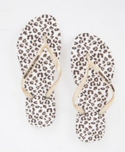 Leopard printed flip-flops