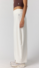 Hot Shot Easy Pants- Ivory