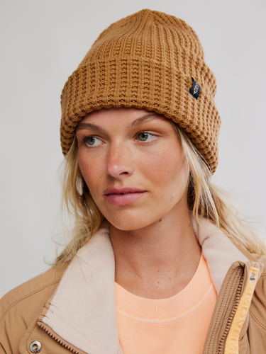 Movement Cool Down Beanie- Twig