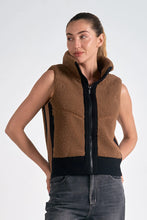 Vancouver Vest- Dark Tan