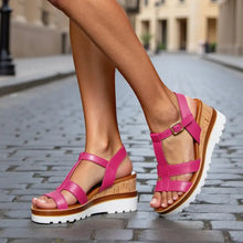 Leather Fuschia Sandal