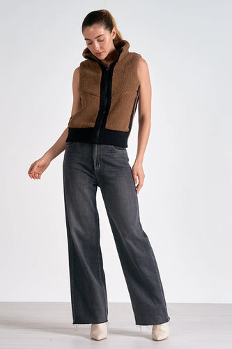 Vancouver Vest- Dark Tan